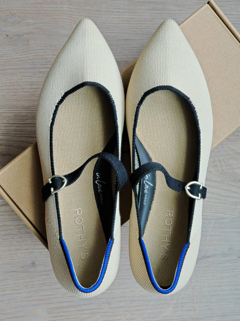 Rothy’s The Point Mary Jane Sand Stone Size 6.5